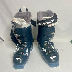Nordica Speedmachine 95w Womens Ski Boots size 26.5